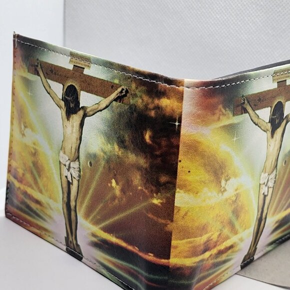 Brand New   Jesus Christ on the Cross Wallet - Picture 5 of 5